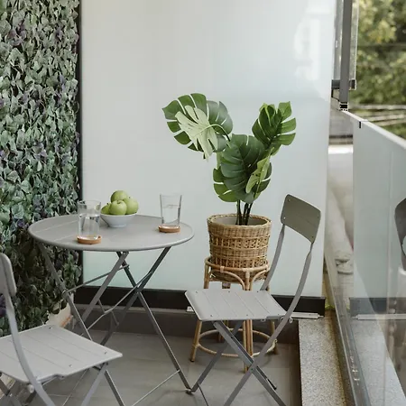 Parliament בוקרשט