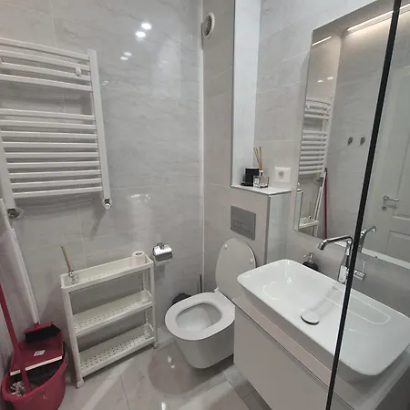 Parliament Apartament