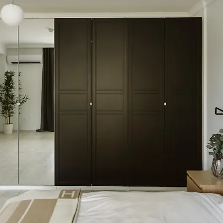 Parliament Apartment