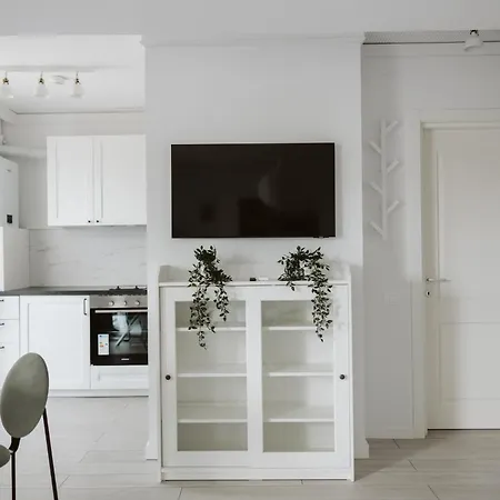 Parliament Apartament *