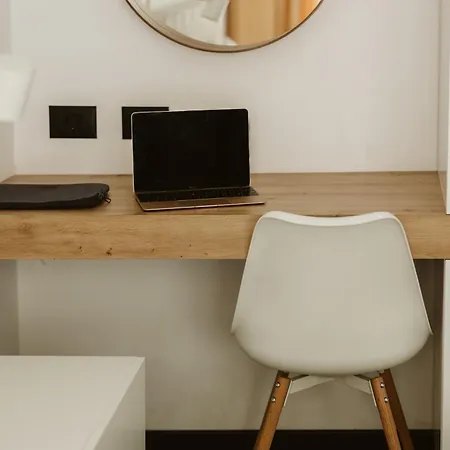 Parliament * Βουκουρέστι