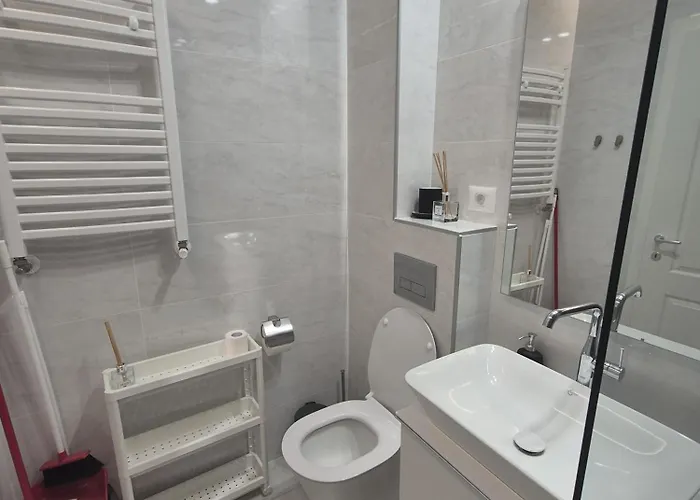 Parliament アパート